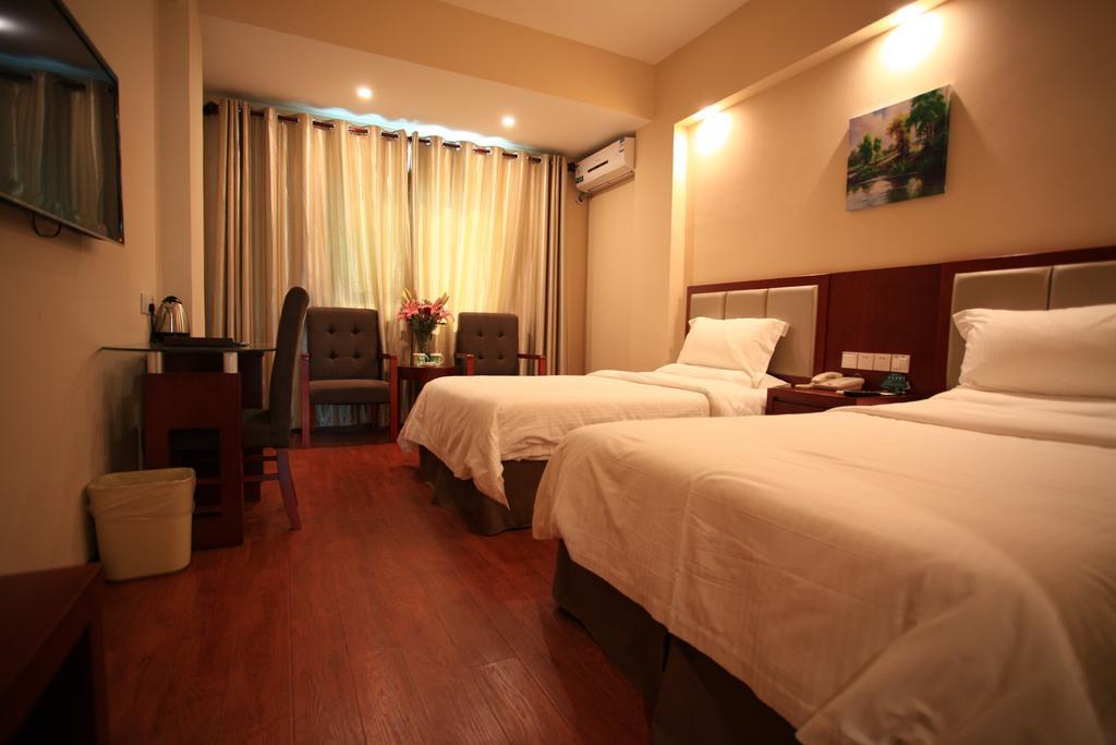 Greentree Inn Sanya He Ping Street Hotel Zimmer foto
